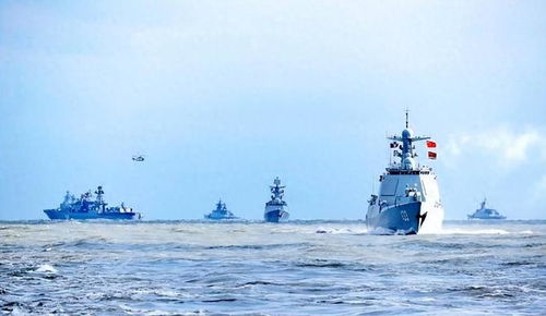 052D艦攜重武駛入公海，英艦長震驚后撤